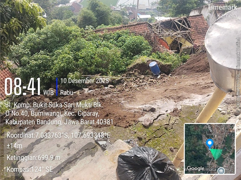 6 Rumah di Komplek Bukit Sukasari, Bumiwangi Rusak Parah Tertimpa Longsor