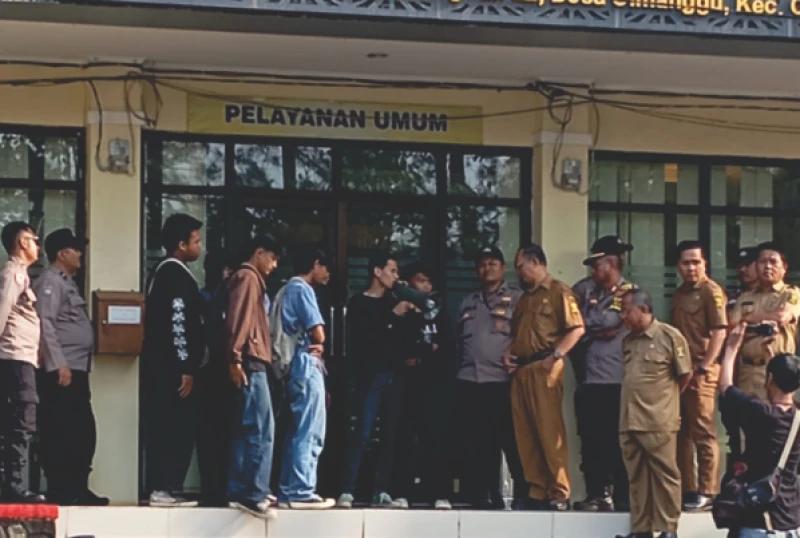 AMM Sebut di Kab.Sukabumi Banyak Sekolah Lakukan Pungli yang Ngatasnamakan Administrasi AMM Sebut di Kab.Sukabumi Banyak Sekolah Lakukan Pungli yang Ngatasnamakan Administrasi