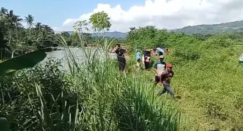 Bocah 13 Tahun di Sukabumi Hilang di Sungai Leuwi Panjang Cimandiri Bocah 13 Tahun di Sukabumi Hilang di Sungai Leuwi Panjang Cimandiri
