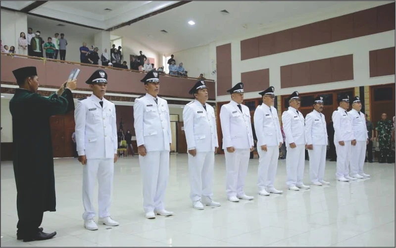 Bupati Bandung Lantik 9 Kades PAW, Tekankan Pelayanan dan Transfaransi Anggaran