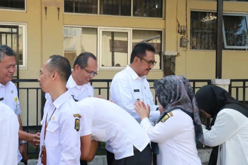 Bupati Sukabumi Ungkap Dua Program yang Akan Dilaksanakannya Dalam Waktu Dekat Bupati Sukabumi Ungkap Dua Program yang Akan Dilaksanakannya Dalam Waktu Dekat