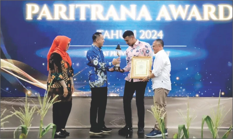 Kab.Bandung Raih Paritrana Award 2025