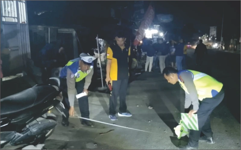 Kecelakaan Lalu Lintas di Sumalungun Libatkan 4 Kendaraan, 1 Orang Meninggal di TKP