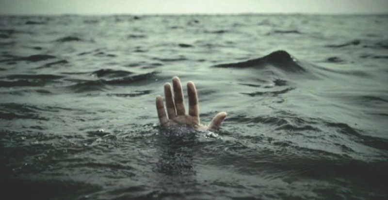 Pria Asal Bekasi Ditemukan Tewas Mengambang di Laut Sukabumi Pria Asal Bekasi Ditemukan Tewas Mengambang di Laut Sukabumi