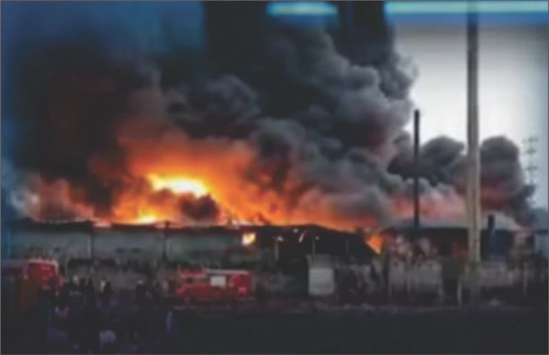 Pabrik Plastik di Cibolerang Ludes Terbakar