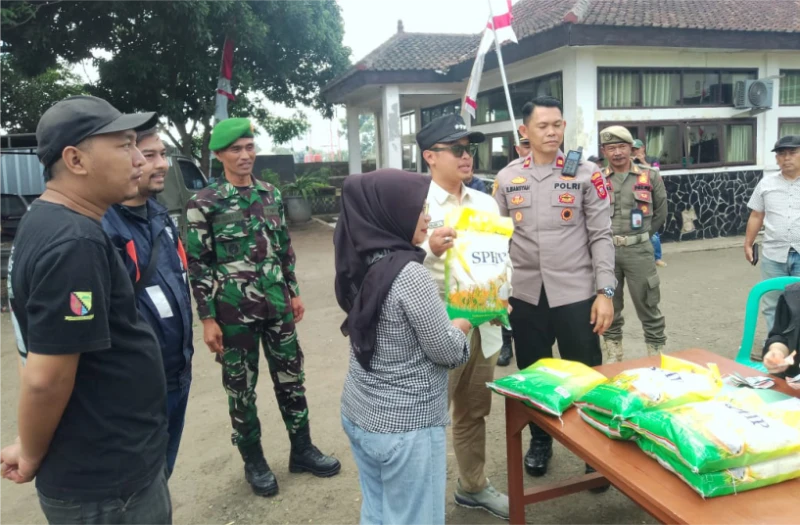 Pemcam Ciparay Gelar Gerakan Pangan Murah GPM
