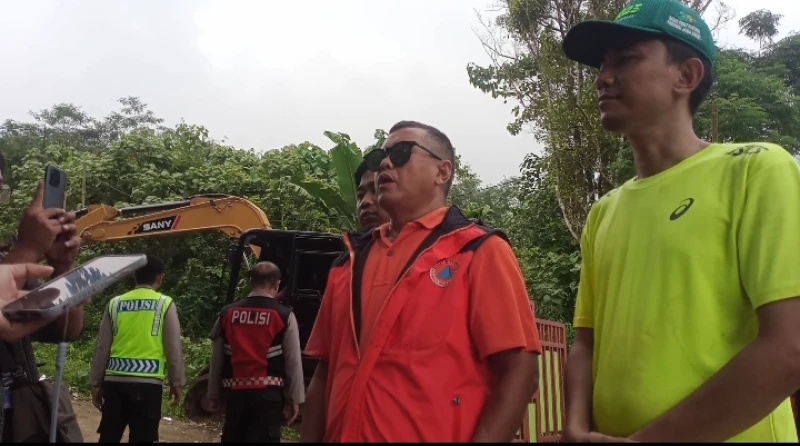 Pencarian Korban Longsor di Sagalaherang Dihentikan Pencarian Korban Longsor di Sagalaherang Dihentikan