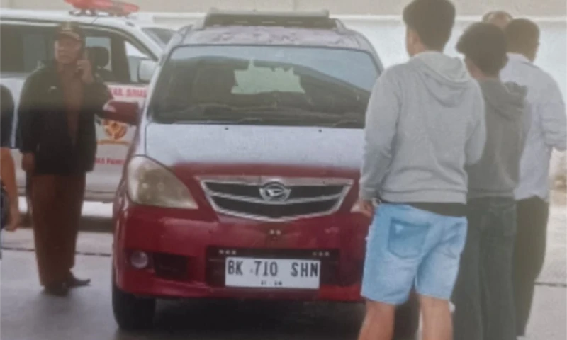 Pengemudi Xenia di Simalungun, Ditemukan Meninggal Dalam Antrian BBM di SPBU Panei Tongah