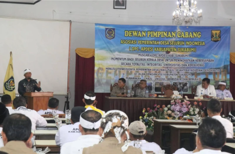 Pesan Penting H. Andreas di Muscab APDESI Kab.Sukabumi Pesan Penting H. Andreas di Muscab APDESI Kab.Sukabumi