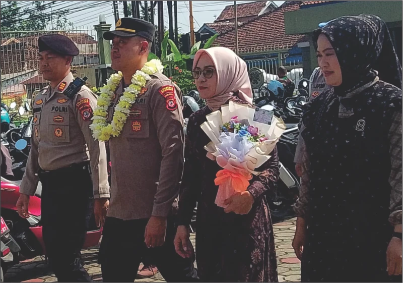 Pisah Sambut Kapolsek Ciparay Hangat dan Bertabur Cendramata