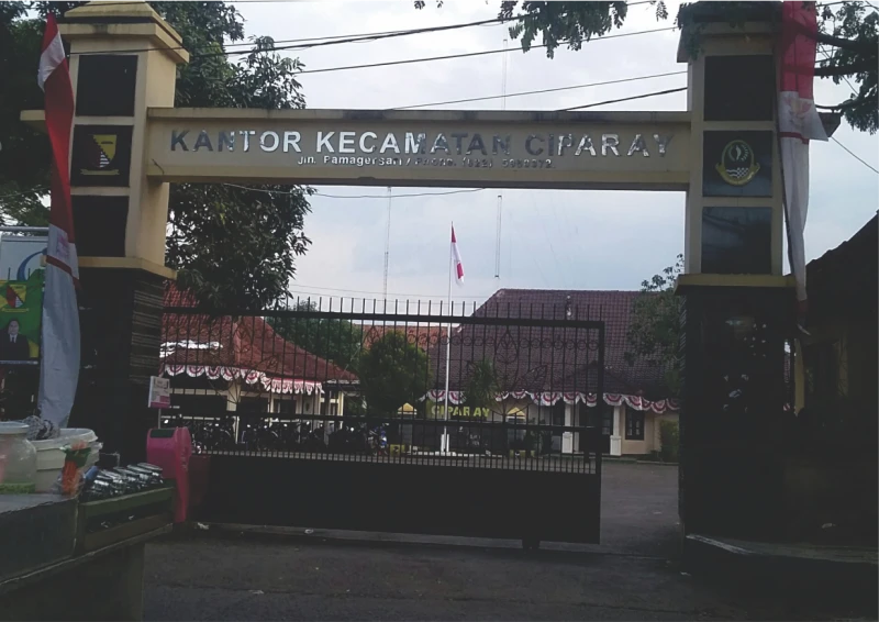 Proyek Rehab Kantor Kecamatan Ciparay, Tanpa Papan Informasi Tuai Kecurigaan