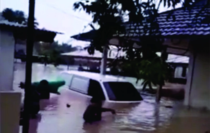 Ratusan Rumah di Purwakarta Terendam Banjir Imbas Tanggul Cinangka Jebol