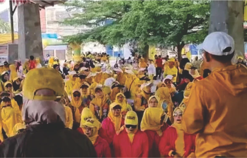 Ribuan Orang Meriahkan HUT Partai Golkar ke-61, di Rancaekek
