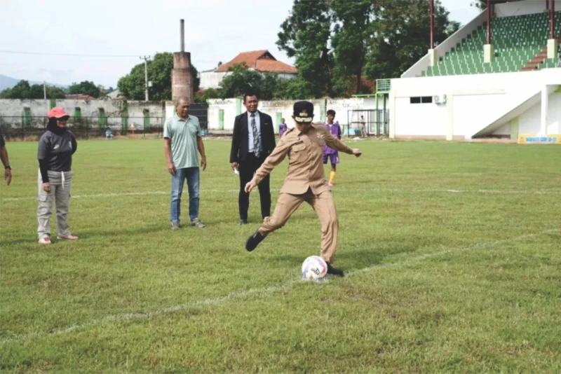 Sekda Subang Buka 'Bupati Cup U-17'