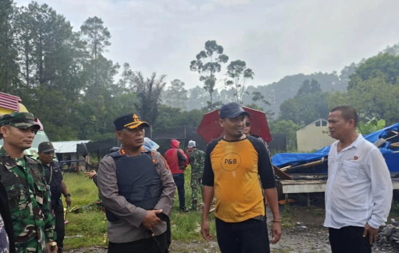 Sengketa Lahan Masyarakat Adat Lamtoras VS PT TPL Tbk, Sejumlah Warga Masuk Rumah Sakit