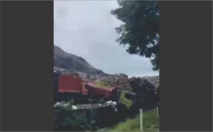 Gunungan Sampah di TPST Bantar Gebang Longsor dan Mewaskan 4 Orang