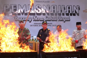 Puluhan Juta Batang Rokok Ilegal Dimusnahkan