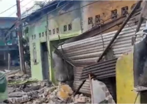 Truk Box Hantam Dua Warung di Cijoged, Subang, Pemilik Warung Kuningan Tewas di Tempat