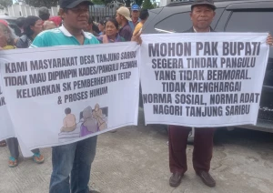 Warga Nagori Tanjung Sarebu Desak Bupati Simalungun Pecat Pangulu Mereka