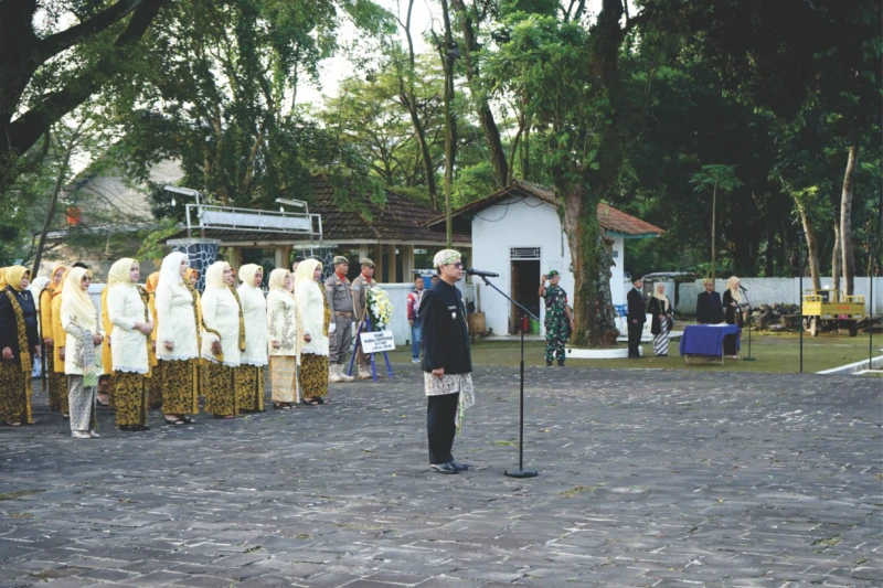 Wakil Bupati Bersama Forkopimda Subang Ziarah ke TMP Cidongkol