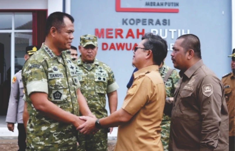 Wakil Panglima TNI Tinjau Pembangunan Kantor Koperasi Merah Putih di Subang